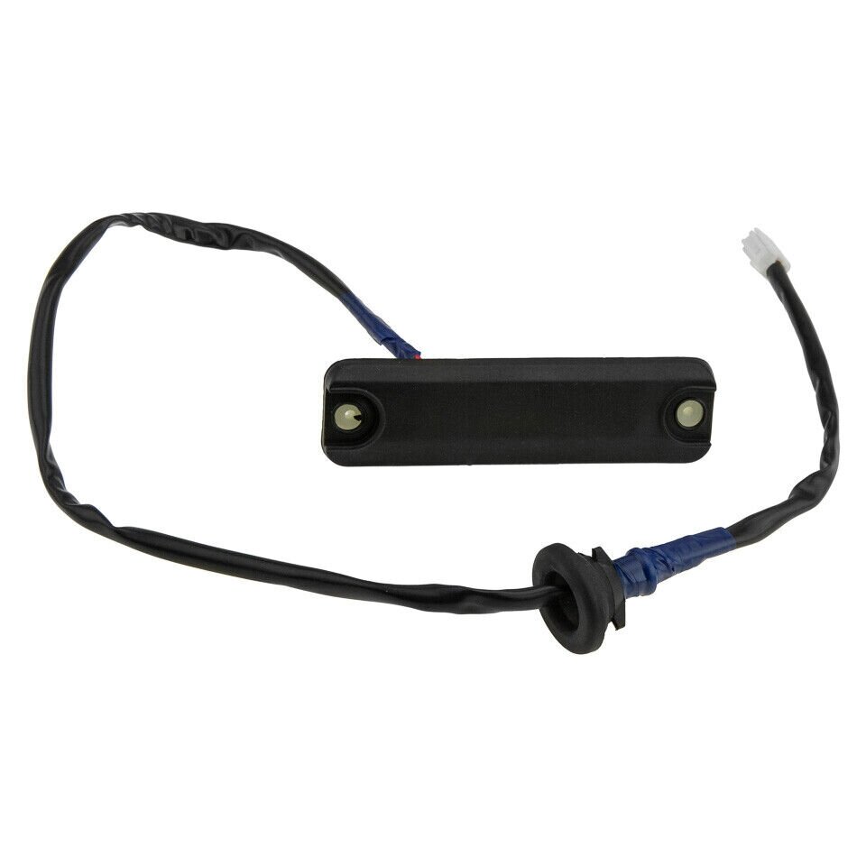Bagažinės dangčio mygtukas Lexus GS, LS, RX 2003- 84840-08010 Bagažinės dangčio mygtukas Lexus GS, LS, RX 2003- 84840-08010