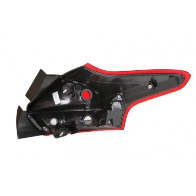 Galinis žibintas TYC Ford Focus Mk3 Hatchback 2010- 1 Galinis žibintas TYC Ford Focus Mk3 Hatchback 2010- 1