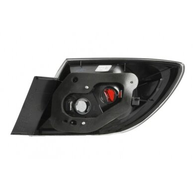 Galinis žibintas TYC Mazda 3 Hečbekas 2003-2009 1 Galinis žibintas TYC Mazda 3 Hečbekas 2003-2009 1