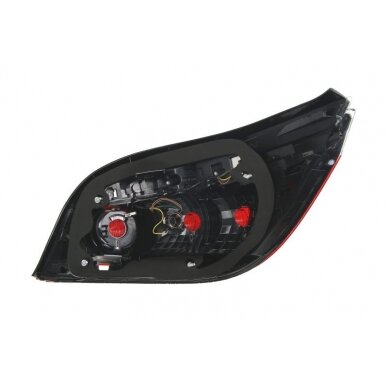 Galinis žibintas TYC BMW 5 serija E60 Sedanas 2001-2010 1 Galinis žibintas TYC BMW 5 serija E60 Sedanas 2001-2010 1