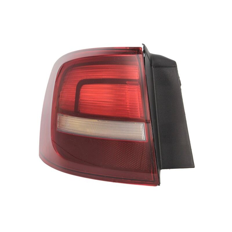 Galinis žibintas TYC VW Jetta VI 2010- Galinis žibintas TYC VW Jetta VI 2010-