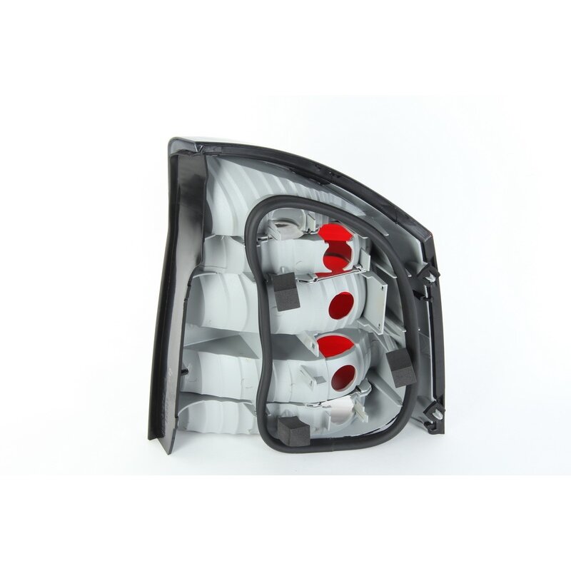 Galinis žibintas TYC Opel Vectra C Sedanas 2002-2009 1 Galinis žibintas TYC Opel Vectra C Sedanas 2002-2009 1