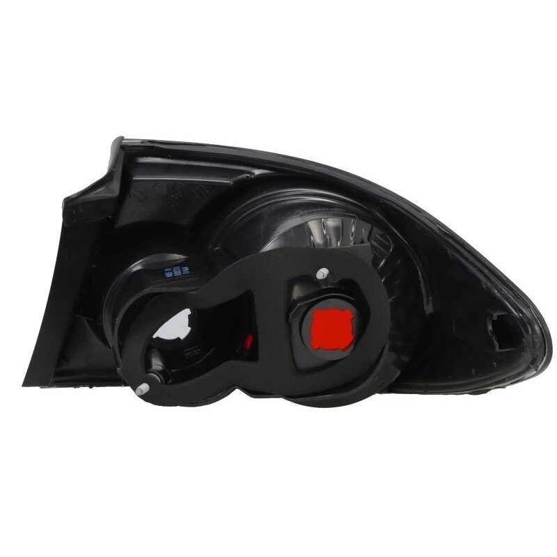Galinis žibintas TYC Mazda 6 2002-2008 1 Galinis žibintas TYC Mazda 6 2002-2008 1
