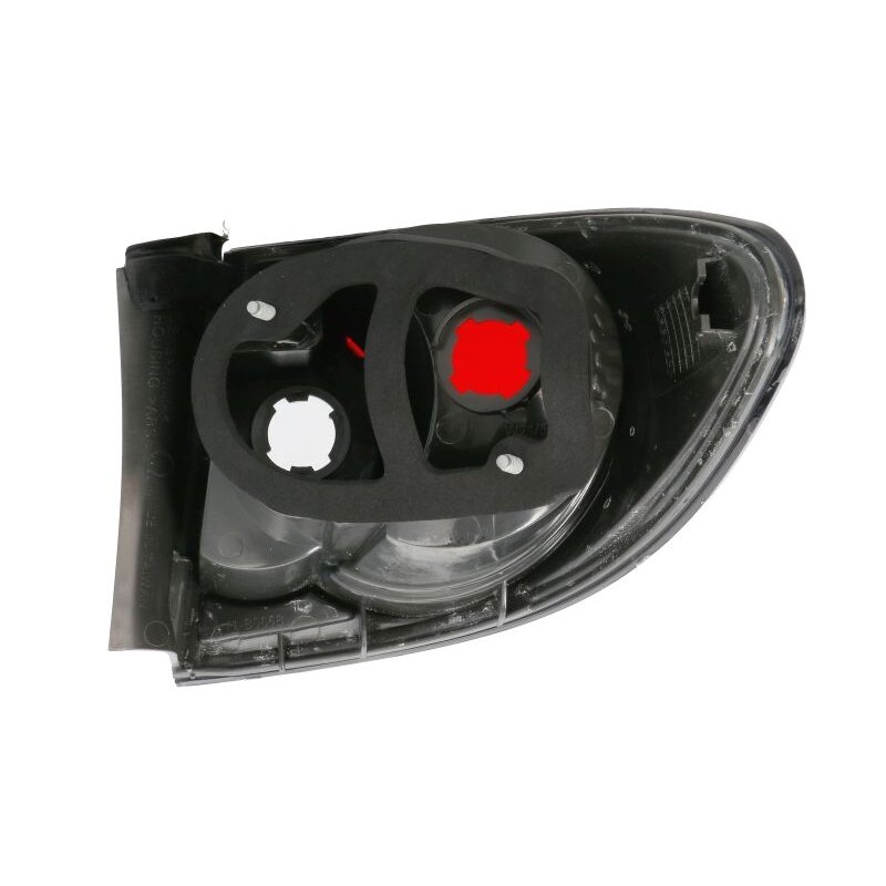 Galinis žibintas TYC Mazda 6 Universalas 2002-2007 1 Galinis žibintas TYC Mazda 6 Universalas 2002-2007 1