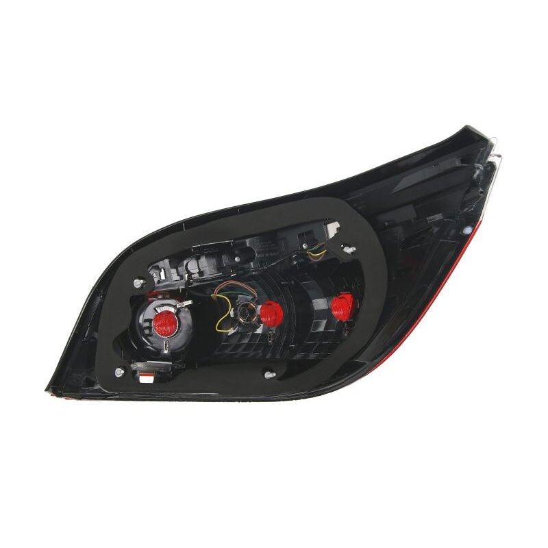 Galinis žibintas TYC BMW 5 serija E60 Sedanas 2001-2010 1 Galinis žibintas TYC BMW 5 serija E60 Sedanas 2001-2010 1