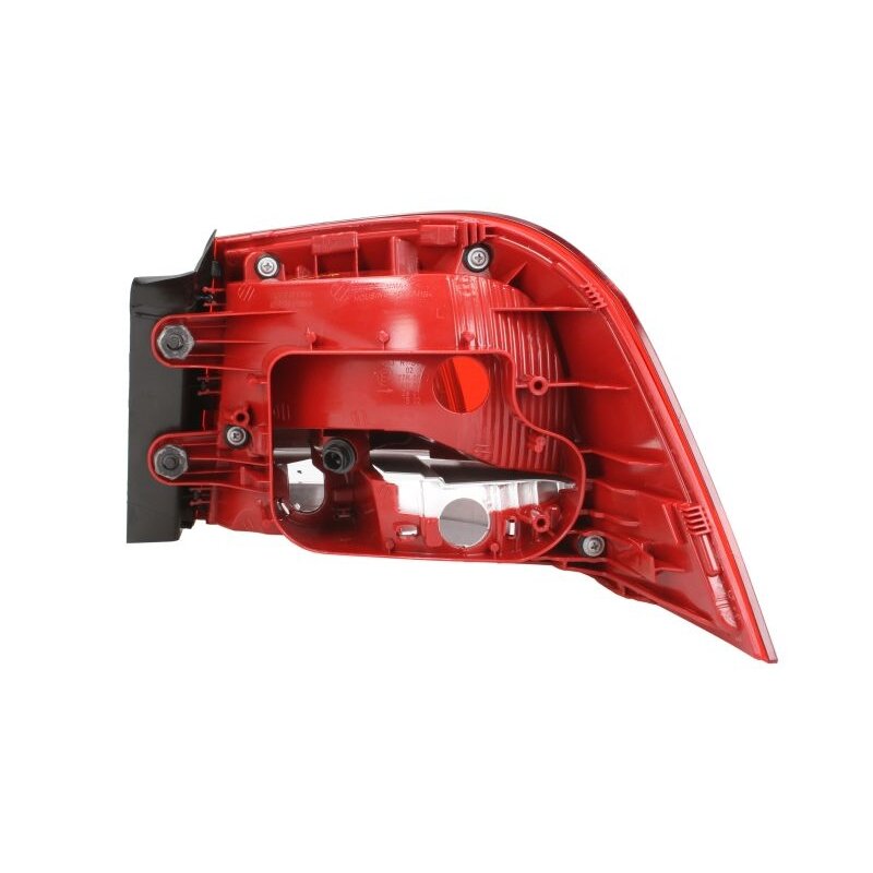 Galinis žibintas TYC VW Passat B7 Universalas 2010-2014 1 Galinis žibintas TYC VW Passat B7 Universalas 2010-2014 1