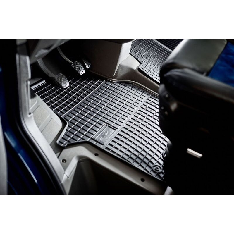 Guminiai kilimėliai Hyundai i20 2008-2015 1 Guminiai kilimėliai Hyundai i20 2008-2015 1