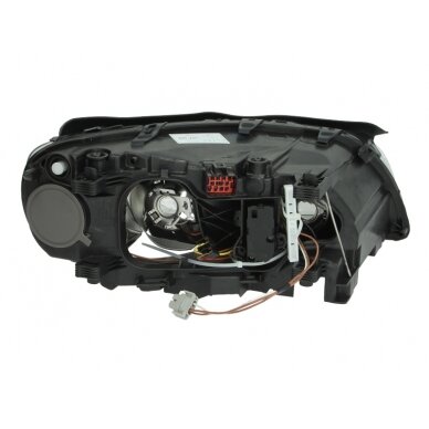 Priekinis žibintas TYC Volvo S80, V70, XC70 2006- 1 Priekinis žibintas TYC Volvo S80, V70, XC70 2006- 1