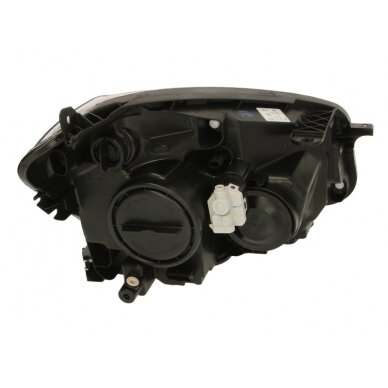Priekinis žibintas TYC Nissan Qashqai J10, J10E 2010-2013 1 Priekinis žibintas TYC Nissan Qashqai J10, J10E 2010-2013 1