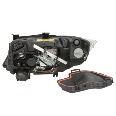 Priekinis žibintas TYC BMW 3 serija E90, E91 2005-2012 1 Priekinis žibintas TYC BMW 3 serija E90, E91 2005-2012 1