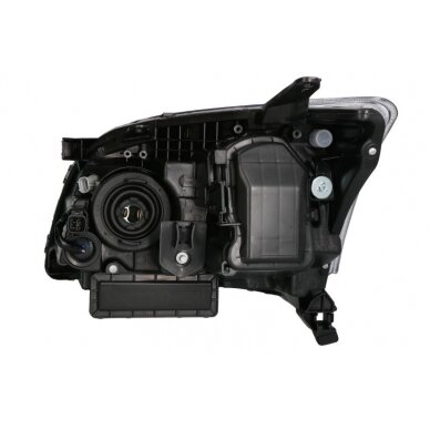 Priekinis žibintas TYC Toyota Avensis II T25 2003-2009 1 Priekinis žibintas TYC Toyota Avensis II T25 2003-2009 1