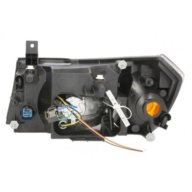 Priekinis žibintas TYC Ford Transit Mk5 2000-2006 1 Priekinis žibintas TYC Ford Transit Mk5 2000-2006 1