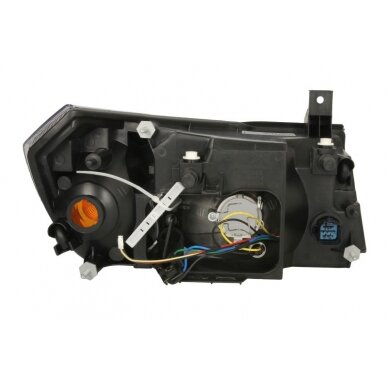 Priekinis žibintas TYC Ford Transit Mk5 2000-2006 1 Priekinis žibintas TYC Ford Transit Mk5 2000-2006 1