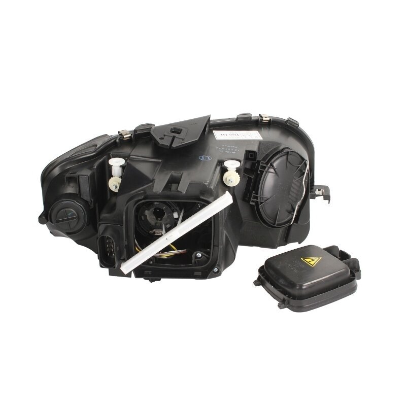 Priekinis žibintas Audi A3 2003-2008 1 Priekinis žibintas Audi A3 2003-2008 1
