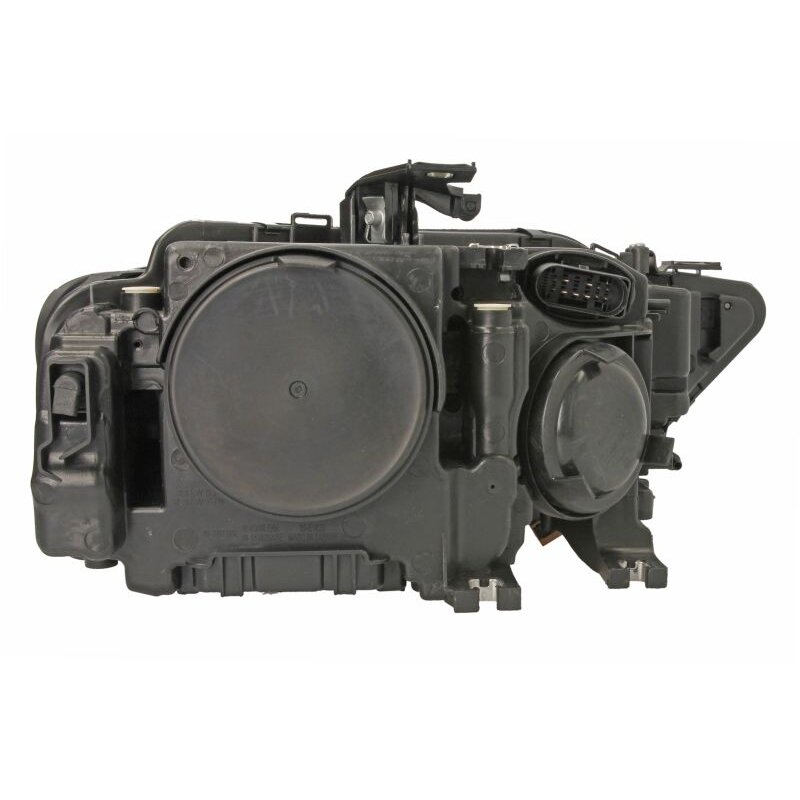 Priekinis žibintas TYC Audi A4 B8 2007-2015 1 Priekinis žibintas TYC Audi A4 B8 2007-2015 1