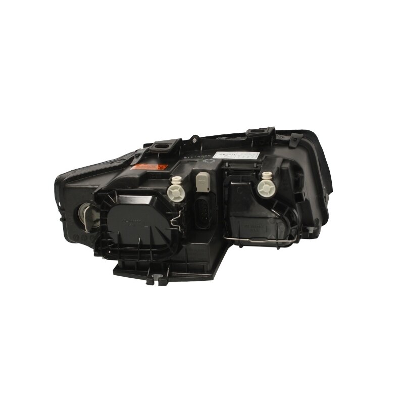 Priekinis žibintas TYC Audi A4 B6 2000- 1 Priekinis žibintas TYC Audi A4 B6 2000- 1